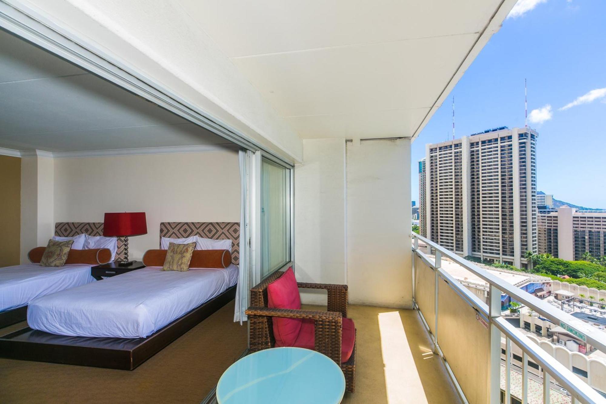 Ilikai Tower 1812 Lagoon View 1Br Гонолулу Экстерьер фото